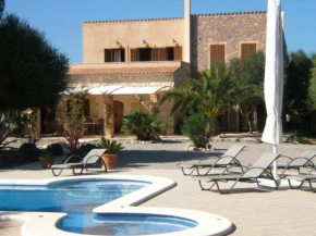 Finca Es Coscois - Haus im mallorquinischen Stil